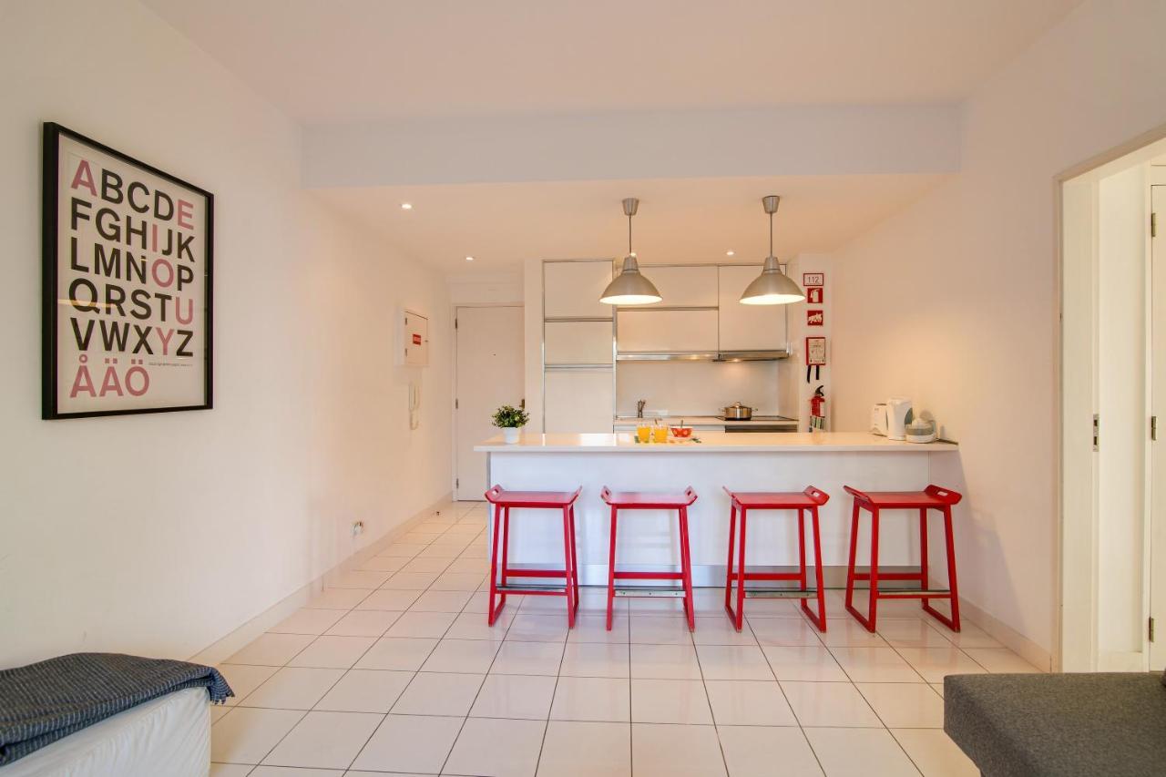 Modern Apartment By The Sea Куартейра Екстериор снимка