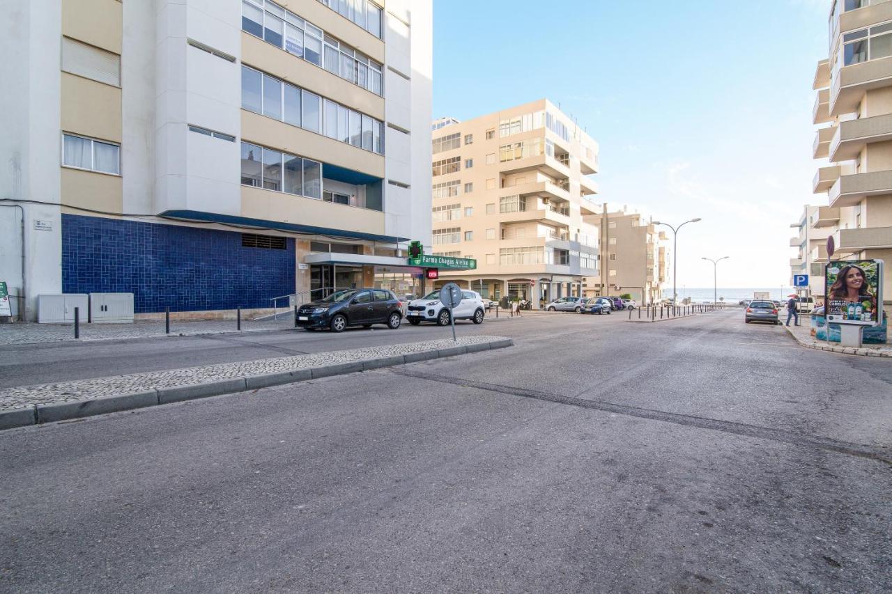 Modern Apartment By The Sea Куартейра Екстериор снимка