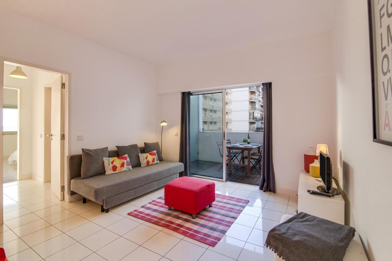 Modern Apartment By The Sea Куартейра Екстериор снимка